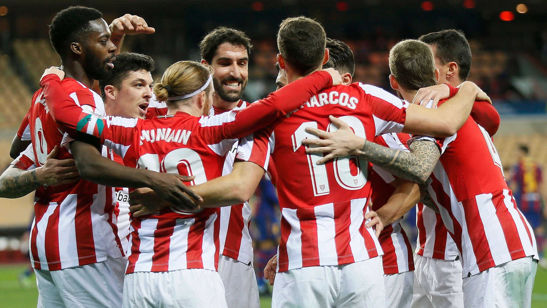 Los jugadores del Athletic celebran un gol Los jugadores del Athletic celebran un gol