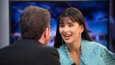 El motivo por el que Nathy Peluso tiene un ojo de cada color: ¡Así lo ha contado en 'El Hormiguero 3.0'! El motivo por el que Nathy Peluso tiene un ojo de cada color: ¡Así lo ha contado en 'El Hormiguero 3.0'!