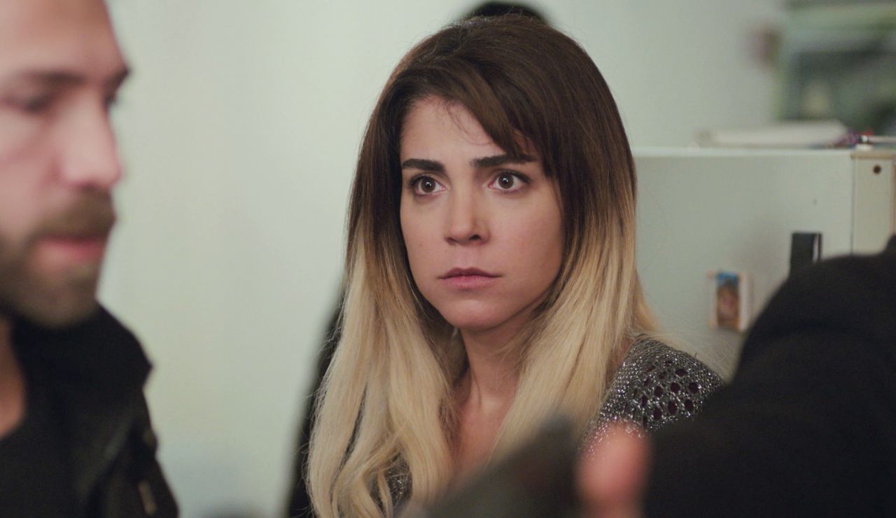 Las sospechas de Ceyda sorprenden a los hombres de Nezir: ¿descubre dónde está secuestrado Arif? Las sospechas de Ceyda sorprenden a los hombres de Nezir: ¿descubre dónde está secuestrado Arif?