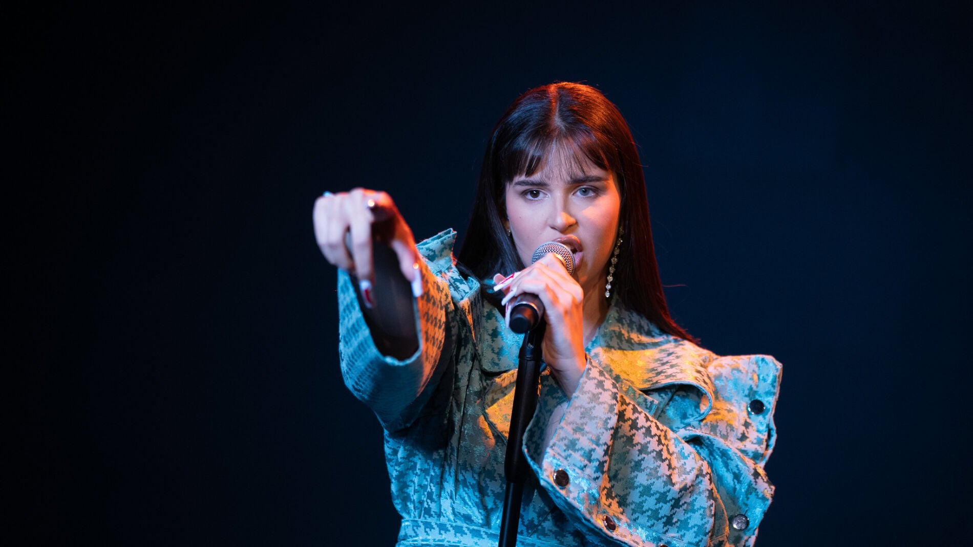 Nathy Peluso revoluciona 'El Hormiguero 3.0' con 'Sana Sana' y 'Nasty Girl' 