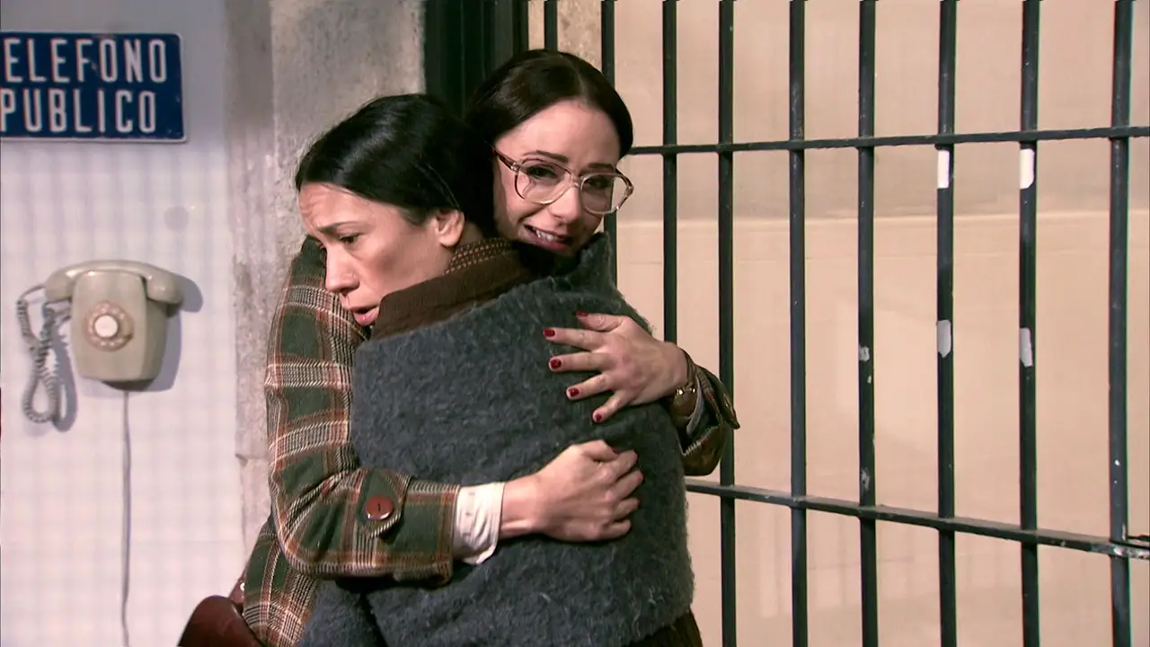Avance ‘Amar es para siempre’: Cristina visita a Manolita en prisión