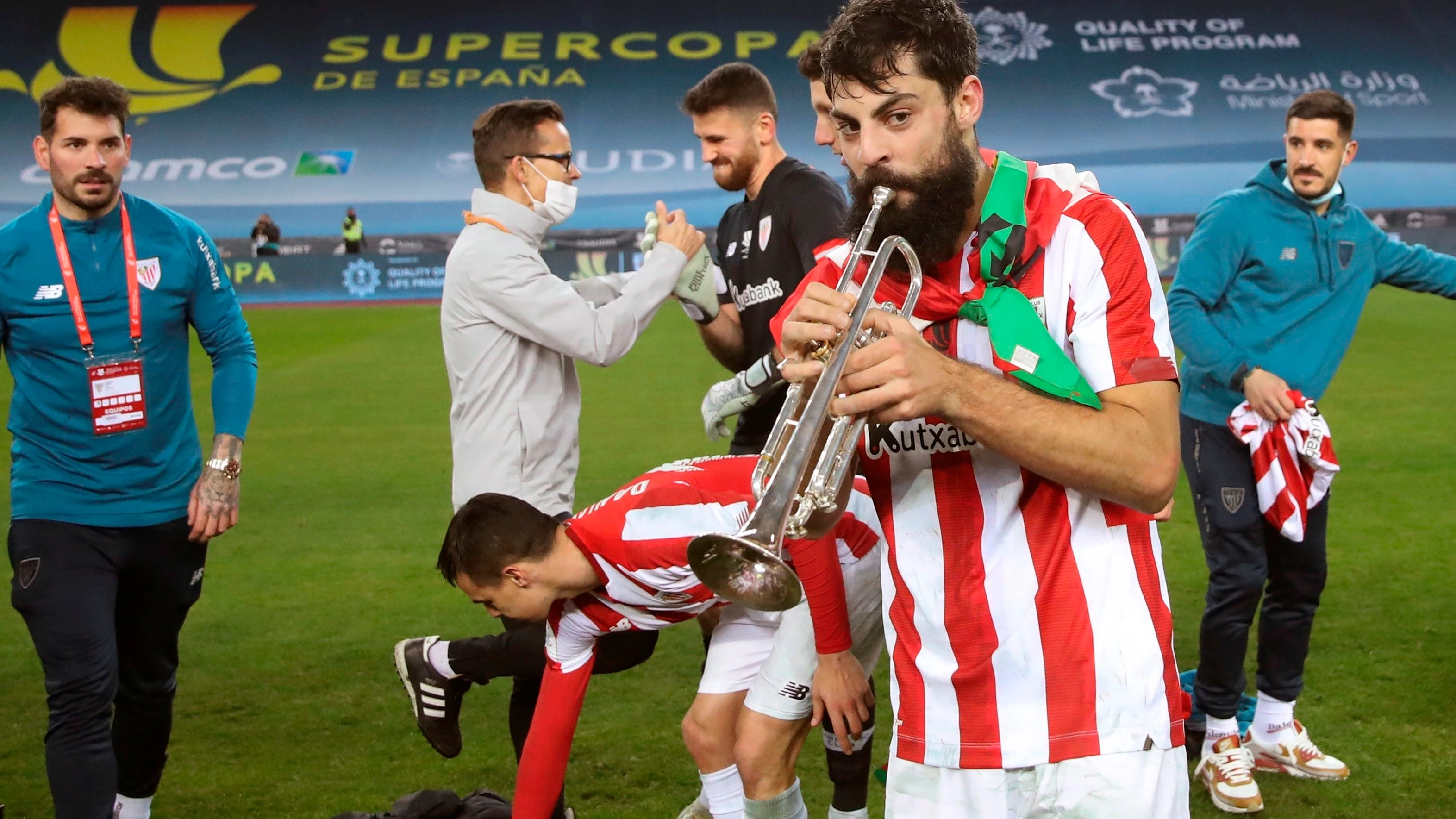 Asier Villalibre, durante la celebraci&oacute;n del Athletic