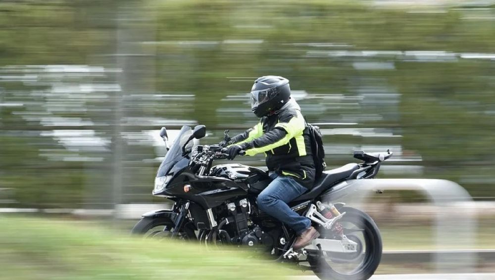 Un joven de 16 años fallece en un trágico accidente de moto media hora después de comprarla en Reino Unido