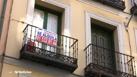 Podemos quiere incluir la prohibición de los desahucios en la nueva ley de la vivienda Podemos quiere incluir la prohibición de los desahucios en la nueva ley de la vivienda