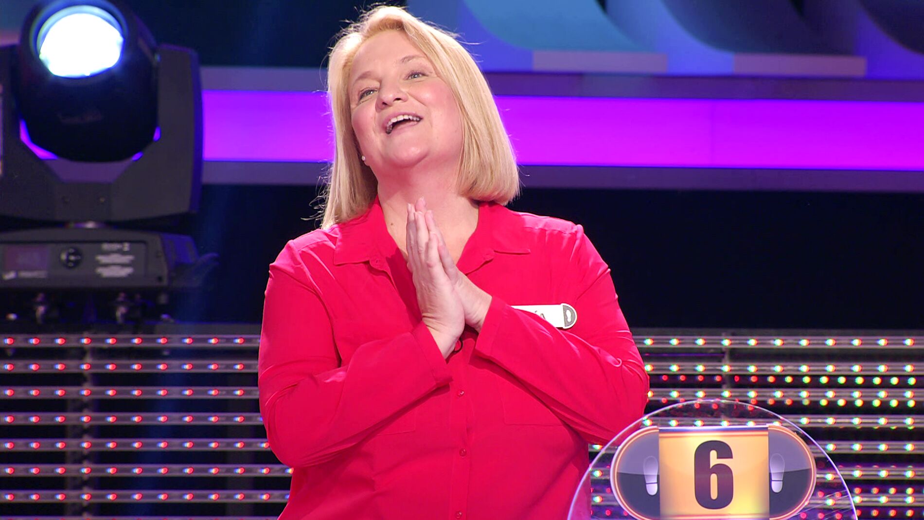 Una concursante ense&ntilde;a a bailar kizomba a Arturo Valls y Palmira en &lsquo;&iexcl;Ahora caigo!&rsquo;