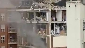 El Arzobispado de Madrid asegura que buscan a una persona en el edificio destrozado por la explosión en la puerta Toledo, Madrid
