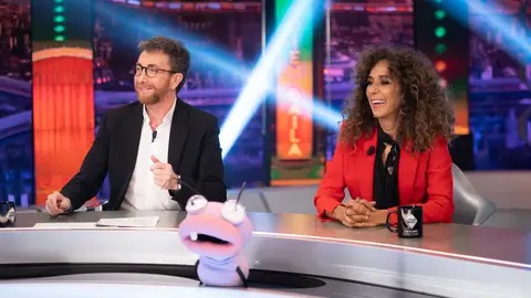 ¿Bailará bien? Rosario juega en 'El Hormiguero 3.0' a adivinar... ¡sólo por su apariencia! ¿Bailará bien? Rosario juega en 'El Hormiguero 3.0' a adivinar... ¡sólo por su apariencia!