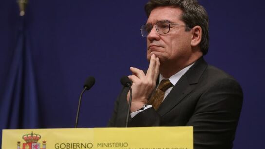 El enfado de Escriv&aacute; sobre el c&aacute;lculo de las pensiones tras las palabras de Pablo Iglesias: "es un debate que no ha existido"