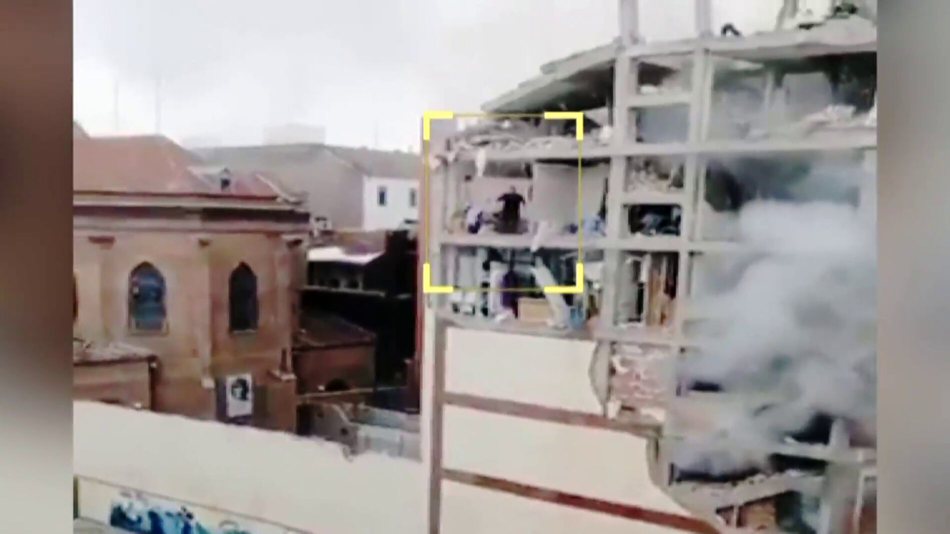 Mat&iacute;as, el sacerdote que se qued&oacute; atrapado en la quinta planta del edificio que explot&oacute;