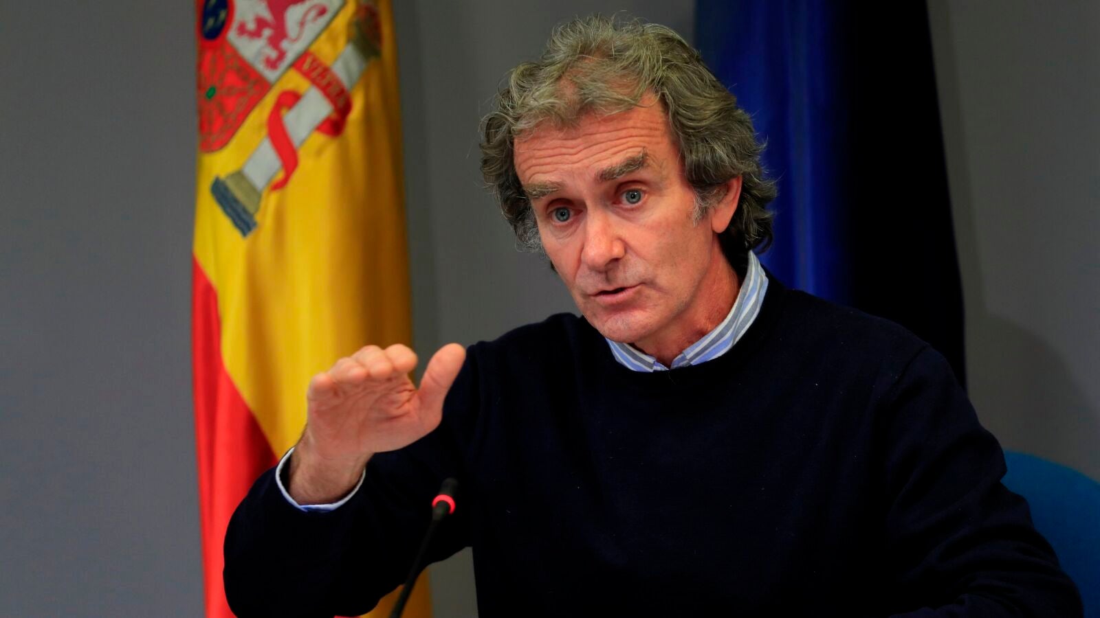 El llamativo cambio de discurso de Fernando Simón sobre la cepa británica del coronavirus en solo 10 días 