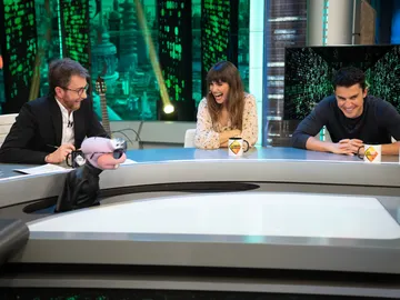 Barrancas somete a Álex González y Verónica Echegui al test definitivo de los dos caminos Barrancas somete a Álex González y Verónica Echegui al test definitivo de los dos caminos