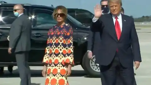 Melania elige un caftán de 2.700 euros Melania elige un caftán de 2.700 euros