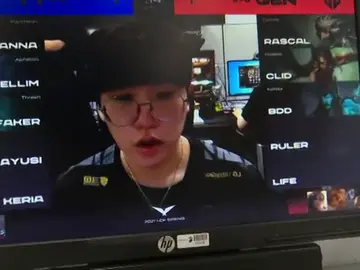 Consulta los términos que utilizan los jugadores de League of Legends para comunicarse entre ellos Consulta los términos que utilizan los jugadores de League of Legends para comunicarse entre ellos