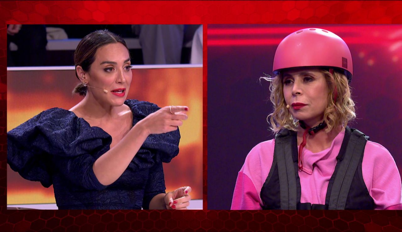 Ha salido en defensa de Ágatha Ruiz de la Prada tras su desafío. Ha salido en defensa de Ágatha Ruiz de la Prada tras su desafío.