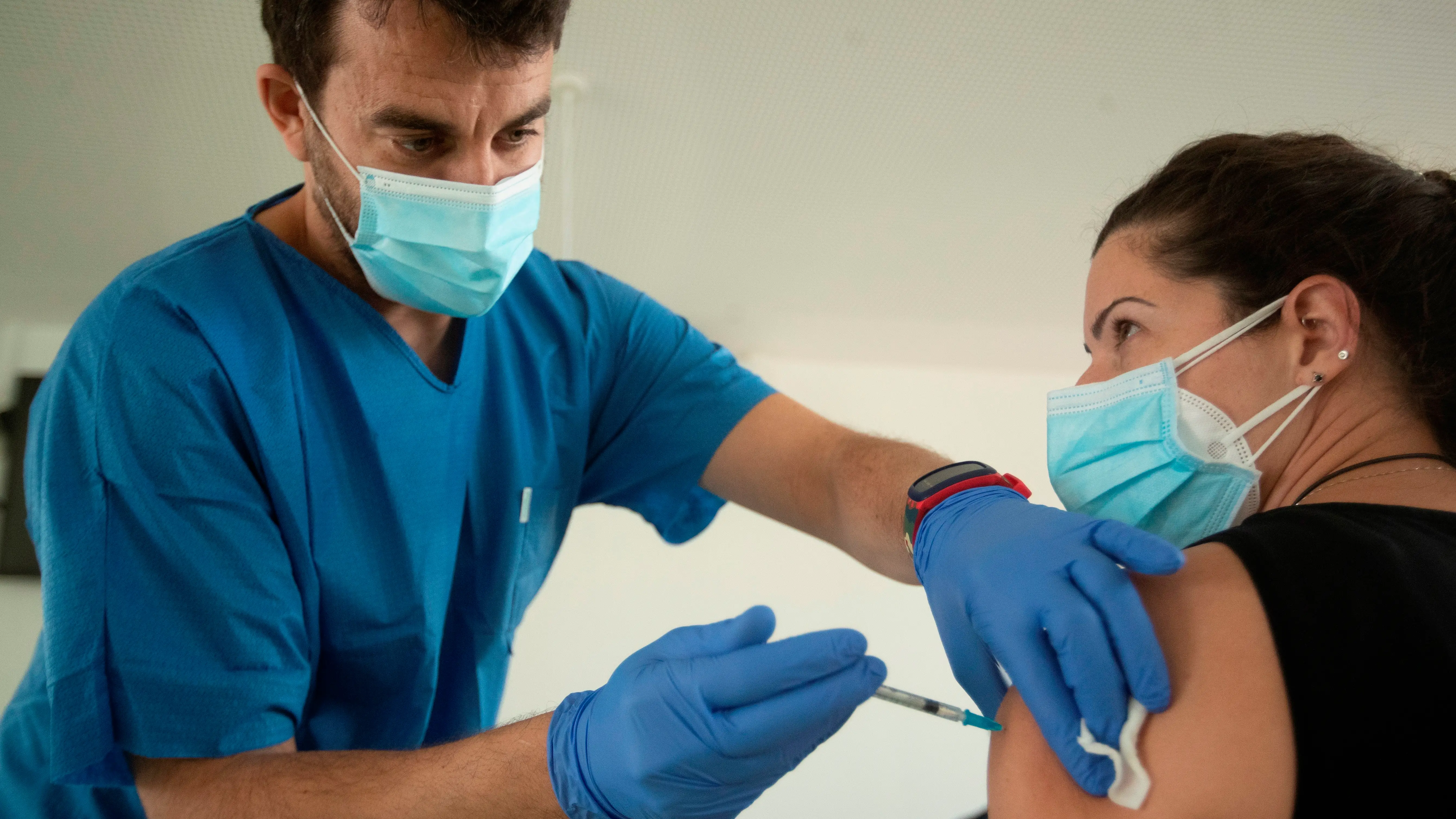 Estar vacunado contra la Covid-19, un plus o un requisito a la hora de encontrar trabajo Estar vacunado contra la Covid-19, un plus o un requisito a la hora de encontrar trabajo