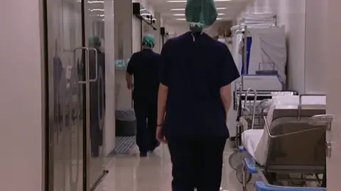 La UCI del hospital Clinic de Barcelona está a rebosar por el coronavirus La UCI del hospital Clinic de Barcelona está a rebosar por el coronavirus