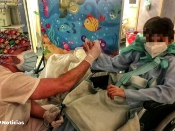Un niño de 10 años supera el coronavirus después de pasar 11 días en la UCI