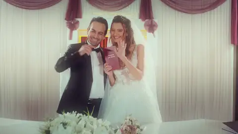 Öykü, a Candan y Demir: “Mi padre y tú deberíais casaros” 'Mi hija'