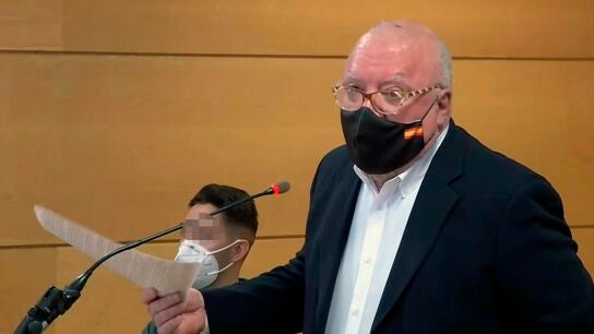 El excomisario Jos&eacute; Villarejo declara en el juicio en su contra.