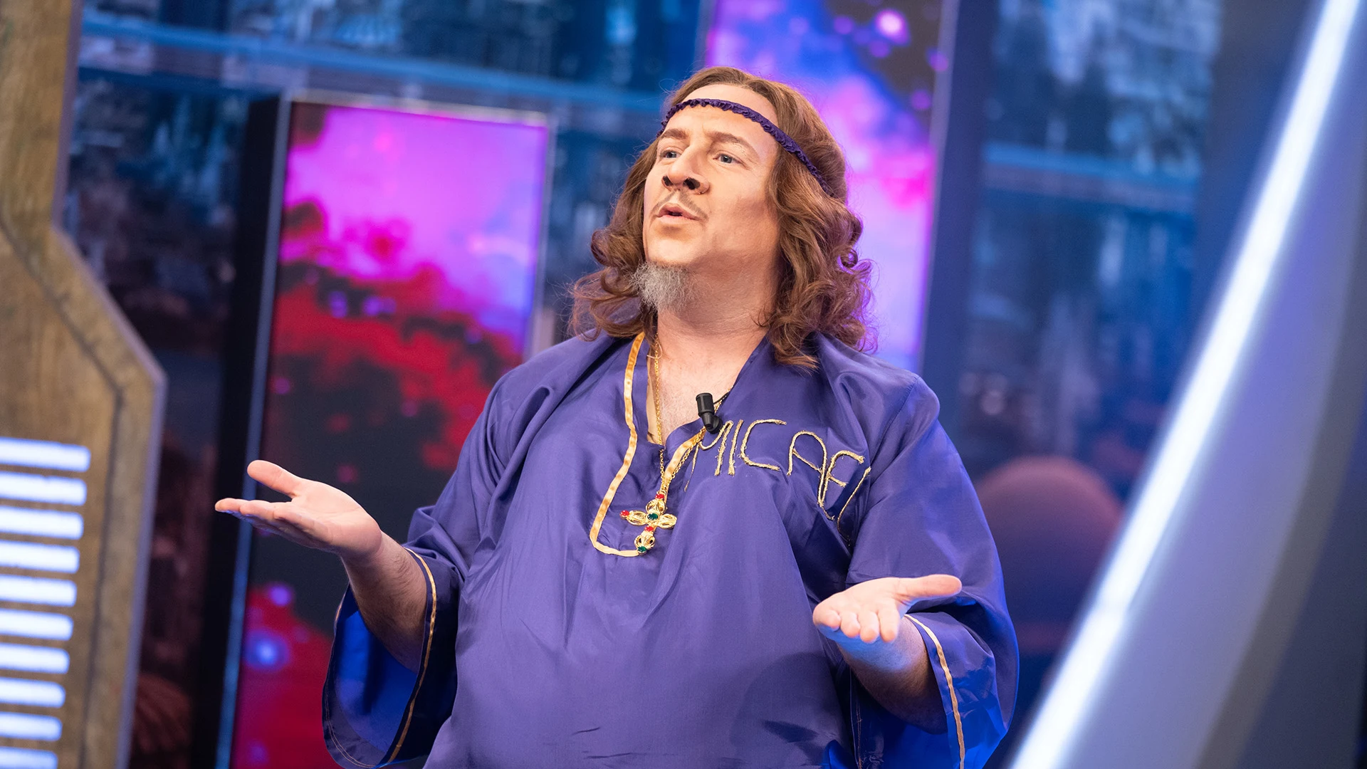 'Carlos Jesús' reaparece en 'El Hormiguero 3.0' con una nueva teoría: "Pronto va a haber una evacuación mundial" 'Carlos Jesús' reaparece en 'El Hormiguero 3.0' con una nueva teoría: "Pronto va a haber una evacuación mundial"
