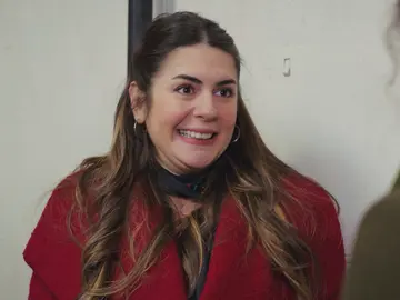 Yeliz se lleva el puesto de trabajo al que aspiraba Bahar Yeliz se lleva el puesto de trabajo al que aspiraba Bahar