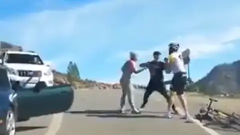 Gran Canaria: Salvaje agresión de un conductor a un ciclista en Santa Lucía de Tirajana Salvaje agresión de un conductor a un ciclista por una discusión de tráfico en Gran Canaria