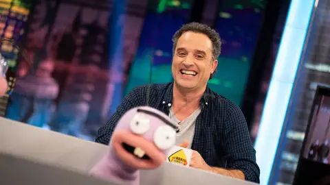 Tomas falsas, bromas pesadas, grandes mentiras y faltas de respeto: así es rodar con Daniel Guzmán y su amigo Joaquín Tomas falsas, bromas pesadas, grandes mentiras y faltas de respeto: así es rodar con Daniel Guzmán y su amigo Joaquín