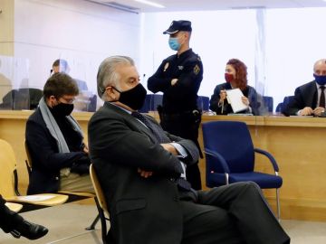 Luis Bárcenas, durante la primera sesión del juicio