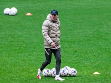 Simeone, en un entrenamiento del Atlético de Madrid