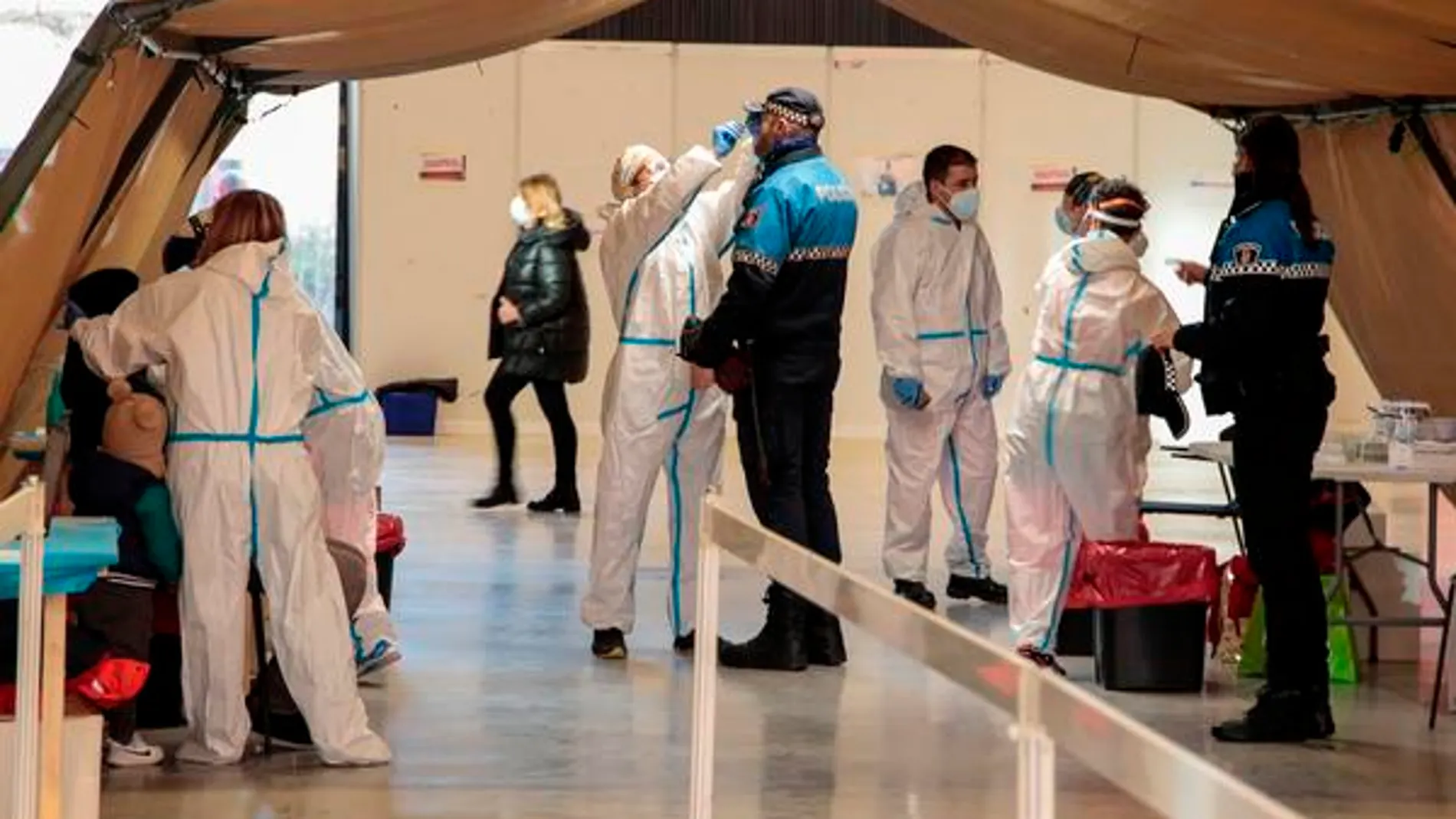 Un hombre fallece por coronavirus solo dos semanas después de que lo hiciera su hijo Un hombre fallece por coronavirus solo dos semanas después de que lo hiciera su hijo