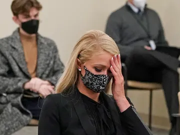 Paris Hilton declara por los abusos que recibió en un internado en Utah Paris Hilton declara por los abusos que recibió en un internado en Utah