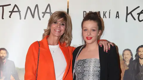 Zayra Gutiérrez junto a su madre, Arancha de Benito Zayra Gutiérrez junto a su madre, Arancha de Benito