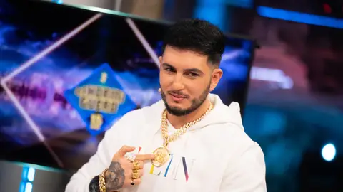 Omar Montes, sobre su drástico cambio de vida: "Ahora me he convertido en una mezcla de Julio Iglesias y Aquaman" Omar Montes, sobre su drástico cambio de vida: "Ahora me he convertido en una mezcla de Julio Iglesias y Aquaman"