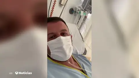 Pablo Ruz, senador del PP, comparte un vídeo desde el hospital ingresado por coronavirus con sus padres Pablo Ruz, senador del PP, comparte un vídeo desde el hospital ingresado por coronavirus con sus padres