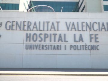 Un niño de 10 años cae desde un quinto piso y sobrevive en Valencia