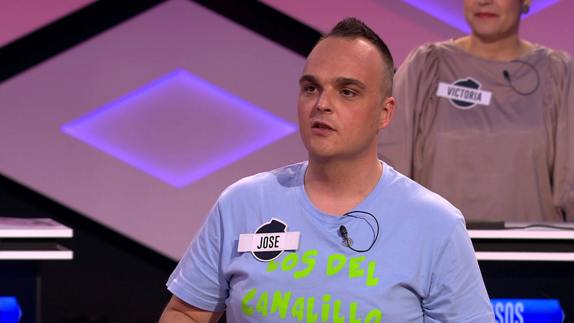 &iexcl;Intervienen hasta pol&iacute;ticos! &lsquo;Los del canalillo&rsquo; sorprenden con su aplicaci&oacute;n: &ldquo;La &uacute;nica norma es que no hay normas&rdquo; 