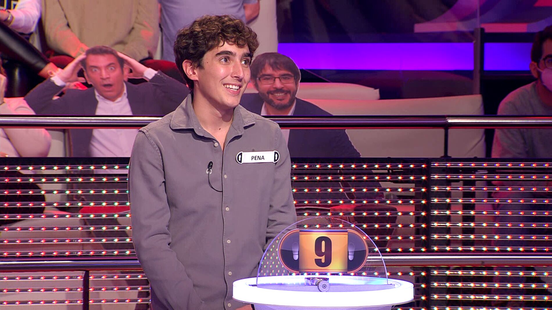 Los apellidos de un concursante que marcaron su adolescencia