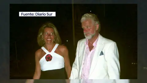 Detienen durante horas al marido de la alcaldesa de Marbella tras una redada a una de sus empresas Detienen durante horas al marido de la alcaldesa de Marbella tras una redada a una de sus empresas