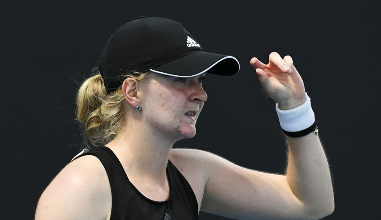 Francesca Jones, la tenista con 4 dedos en cada mano, debuta en Australia: "Me dijeron que no podría jugar"