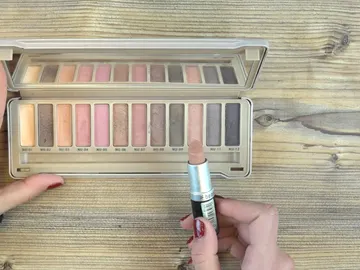 Convertir un pintalabios en uno mate Convertir un pintalabios en uno mate