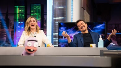 Marta Hazas y Javier Veiga buscan su parecido razonable con Kira Miró y Cayetano Martínez de Irujo 
