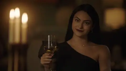 Veronica Lodge en 'Purgatorio', el 5x04 de 'Riverdale' Veronica Lodge en 'Purgatorio', el 5x04 de 'Riverdale'