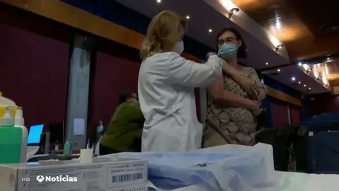 Conoce cuáles son los colectivos de trabajadores que piden ser los próximos vacunados contra el coronavirus Conoce cuáles son los colectivos de trabajadores que piden ser los próximos vacunados contra el coronavirus