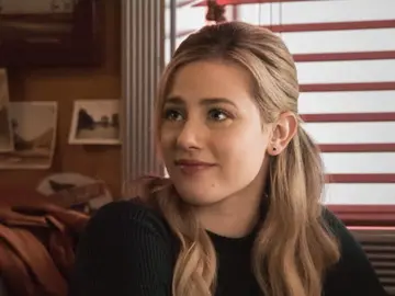 Lili Reinhart como Betty en el 5x04 de 'Riverdale' Lili Reinhart como Betty en el 5x04 de 'Riverdale'