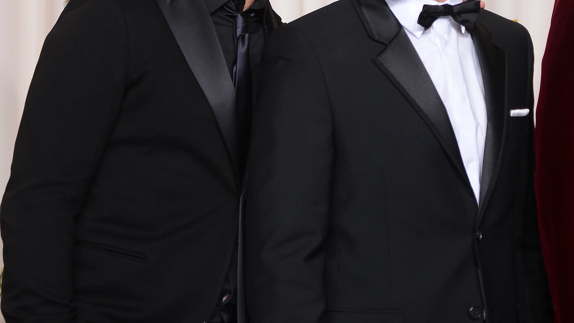 Jeremy Renner con Robert Downey Jr. Iron Man y Ojo de Halcón en Marvel