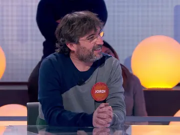 Jordi Évole deja a Roberto Leal dos exclusivas sobre sus próximos programas Jordi Évole deja a Roberto Leal dos exclusivas sobre sus próximos programas