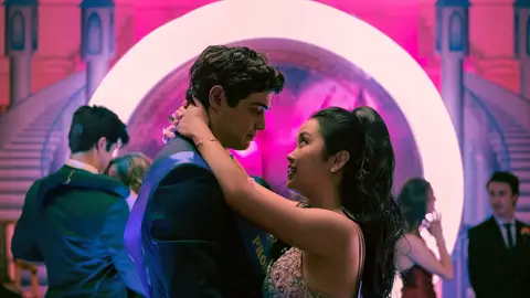 Noah Centineo y Lana Condor en 'A todos los chicos: Para siempre' Noah Centineo y Lana Condor en 'A todos los chicos: Para siempre'