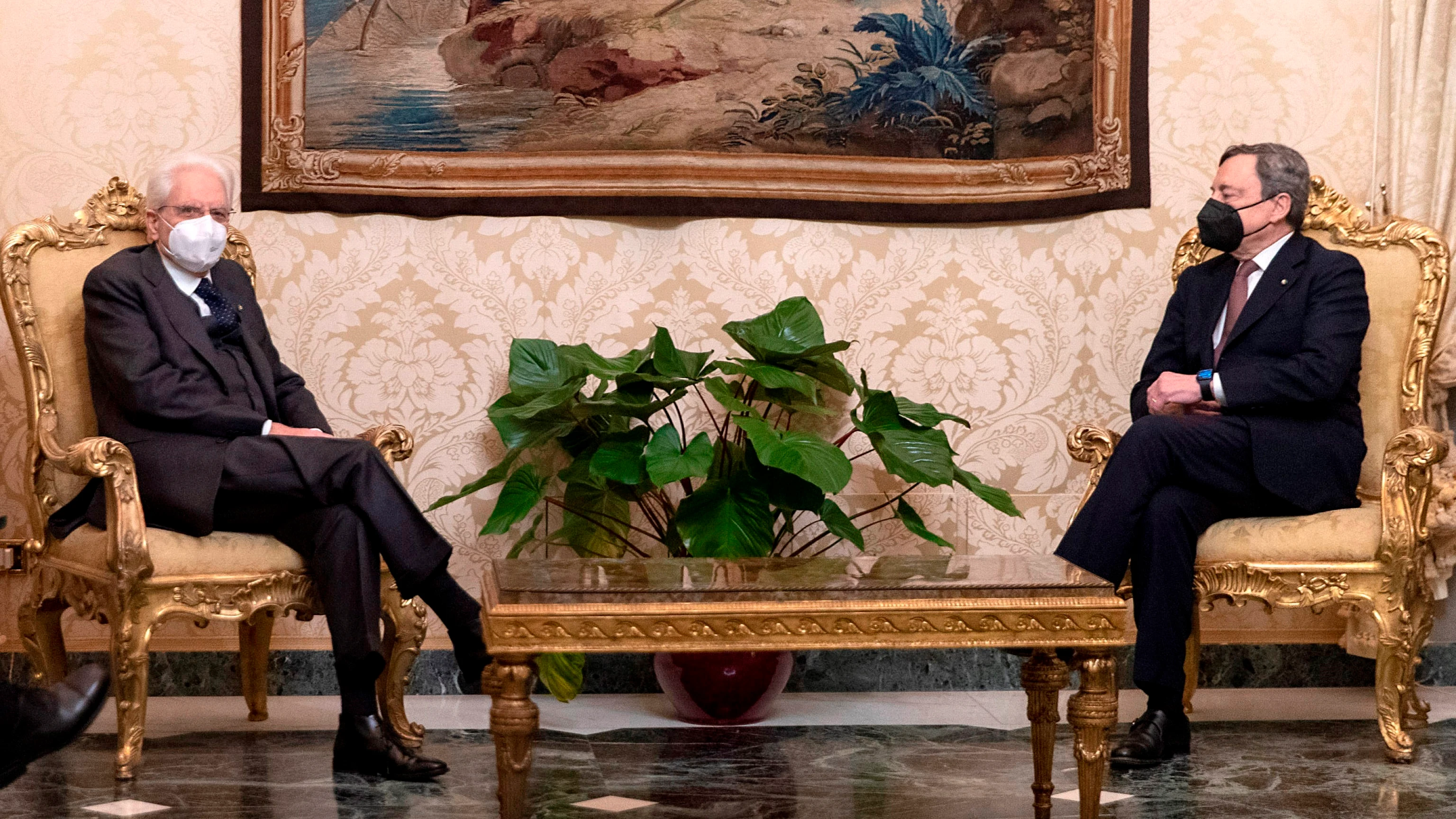 Mario Dragui y Sergio Mattarella Mario Dragui y Sergio Mattarella