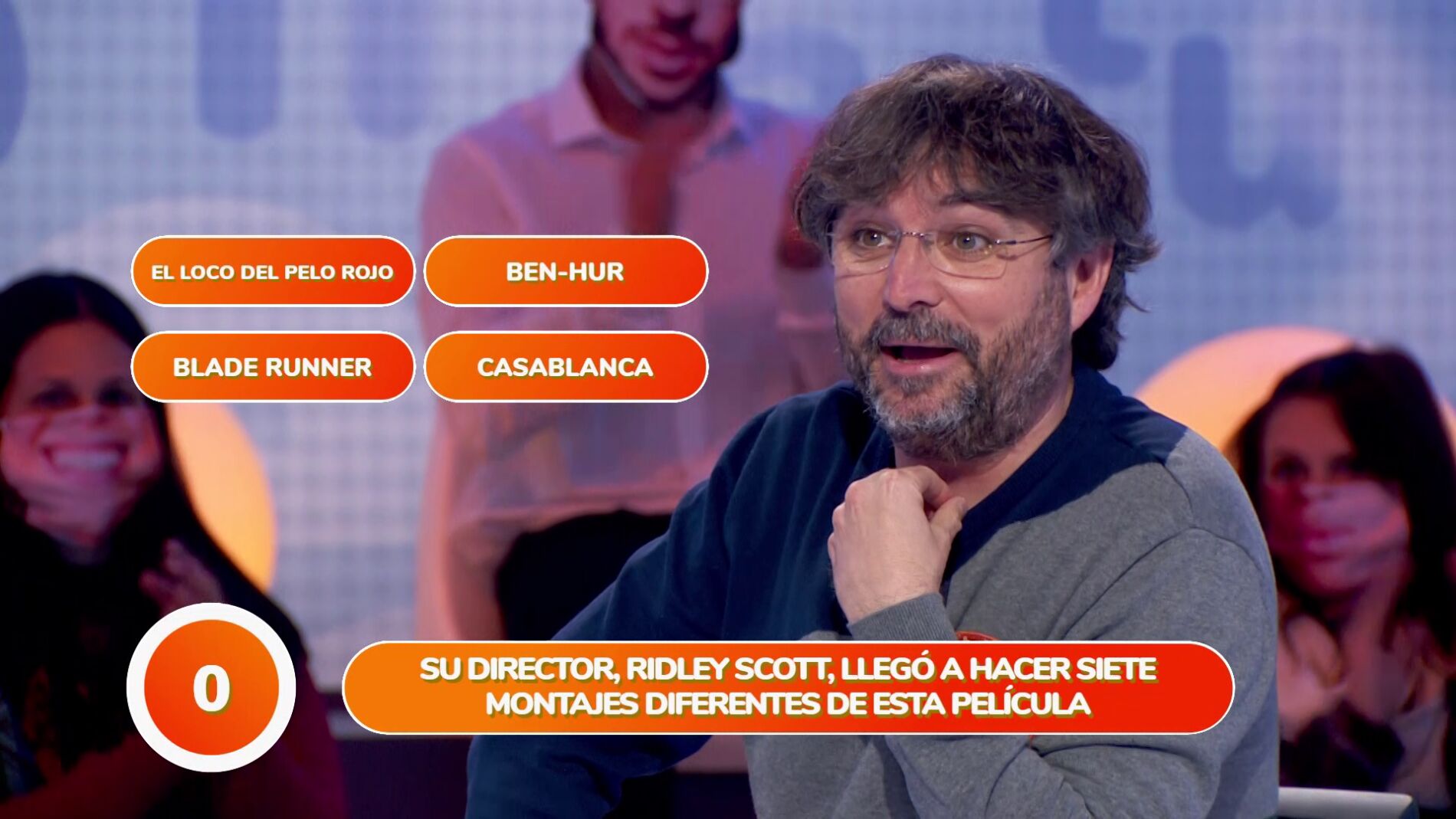 El despiste de Jordi &Eacute;vole que dej&oacute; a Roberto Leal sin respuesta: &ldquo;Estoy en mi mundo&rdquo;