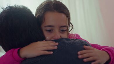 Demir hace realidad el sueño de Öykü